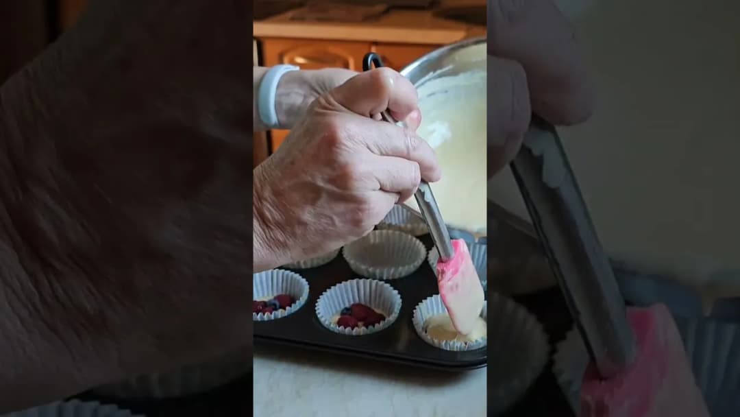 Jak piec babeczki w piekarniku - proste kroki do idealnych wypieków