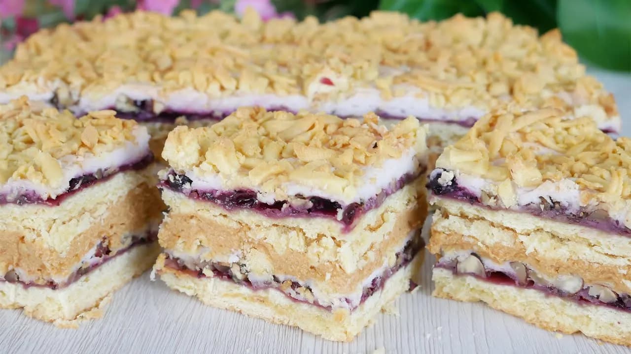 Przepis na ciasto hucułka – prosty sposób na tradycyjny deser bez pieczenia