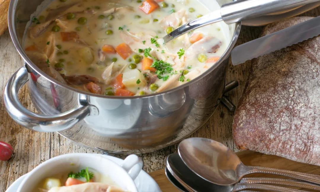 Jak zagęścić zupę mąką bez grudek i zyskać idealną konsystencję