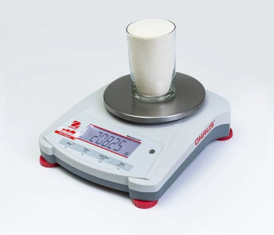 Jedna szklanka mąki ile to gram - poznaj dokładną wagę mąki