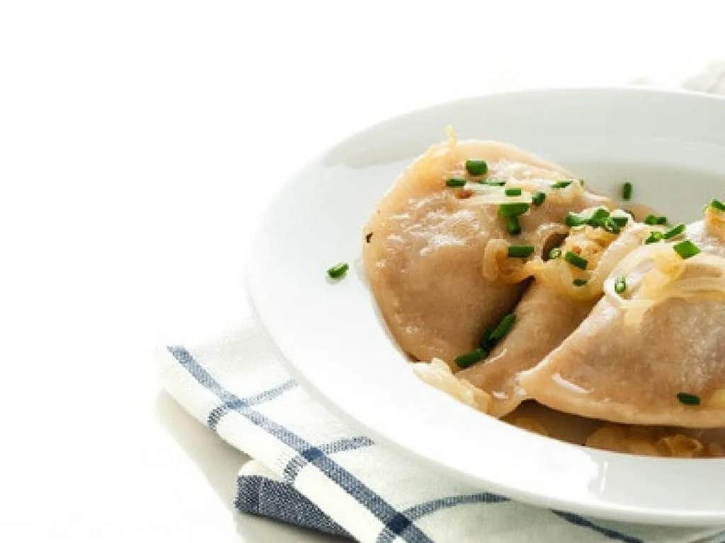 Czy mąką owsianą nadaje się na pierogi? Odkryj zdrowe alternatywy