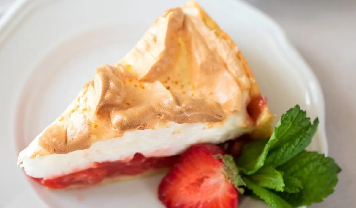 Przepis na ciasto truskawkowa chmurka, które zachwyci Twoich gości