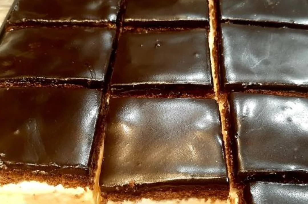 Jak zrobić polewę kakaową, która zachwyci Twoje ciasta i desery