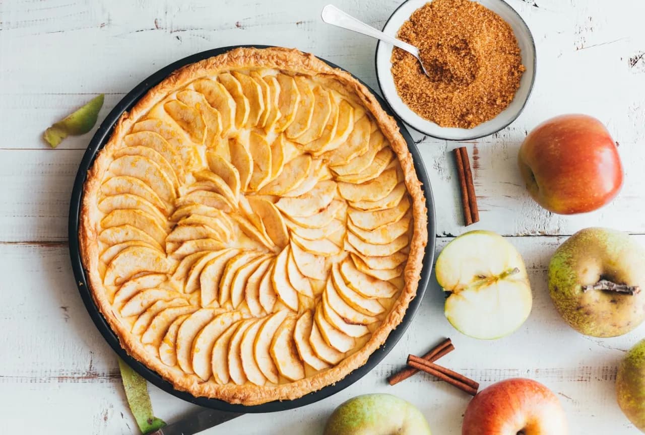 Ile kalorii ma placek z jabłkami? Zaskakujące fakty o kaloriach