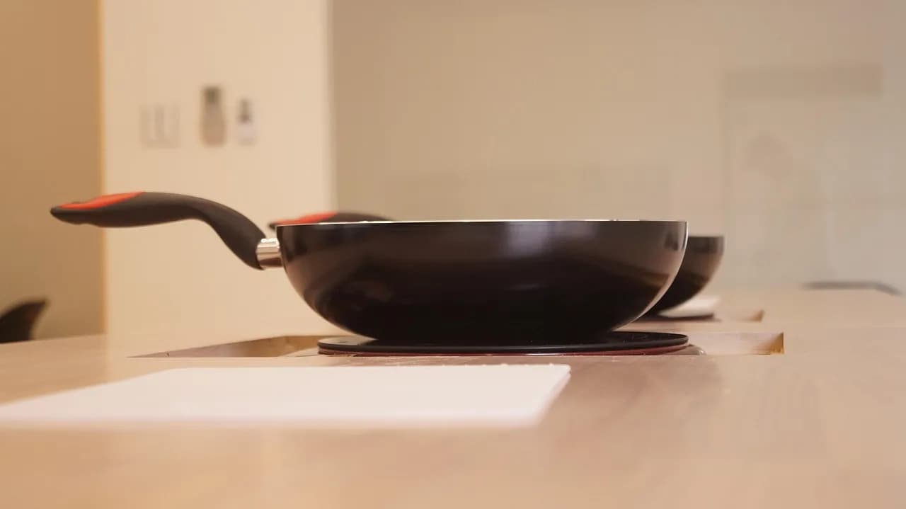 Patelnie z jaką powłoką są najzdrowsze?