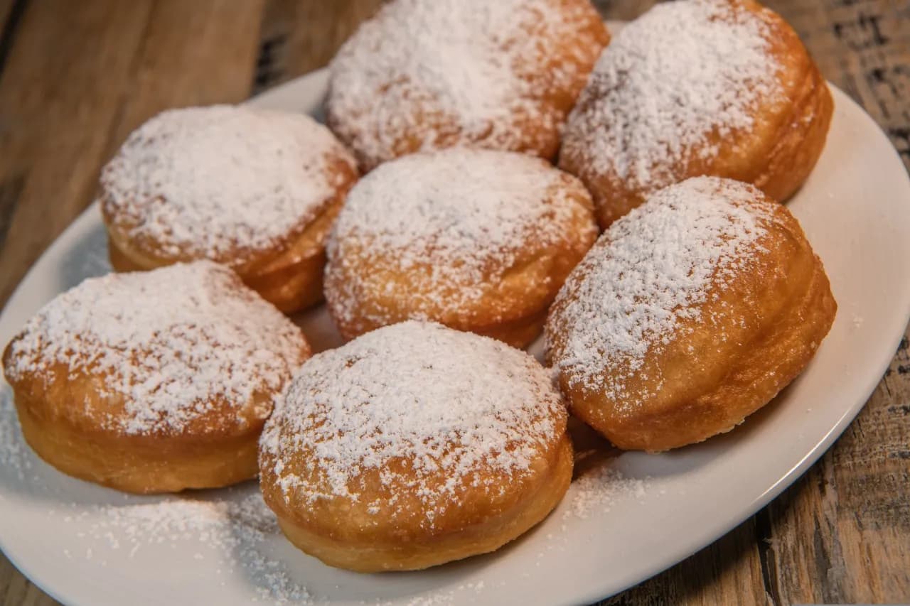 Najlepsza mąka na pączki: Jak wybrać idealną mąkę do wypieku