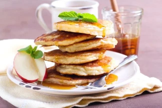 Jak się robi placki z jabłkami - łatwy przepis na pyszne danie